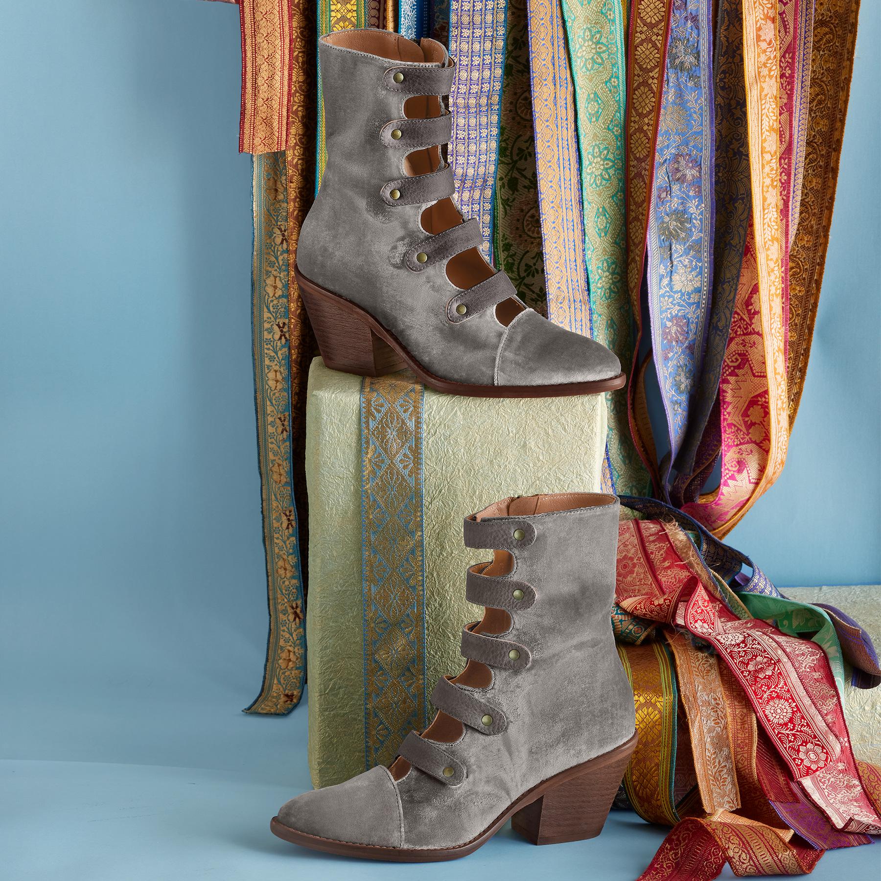 Dauphine Velvet Boots
