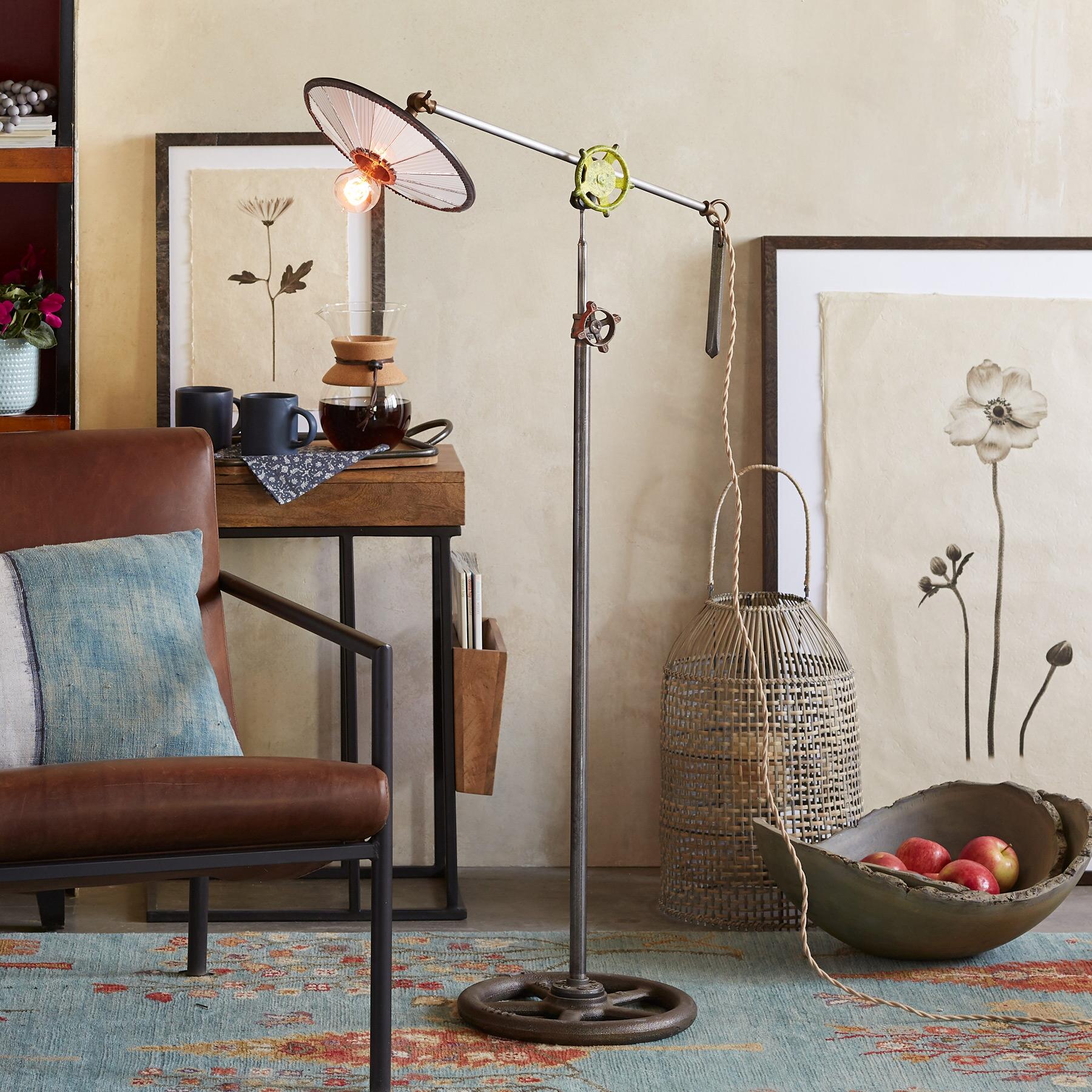 Vega Floor Lamp