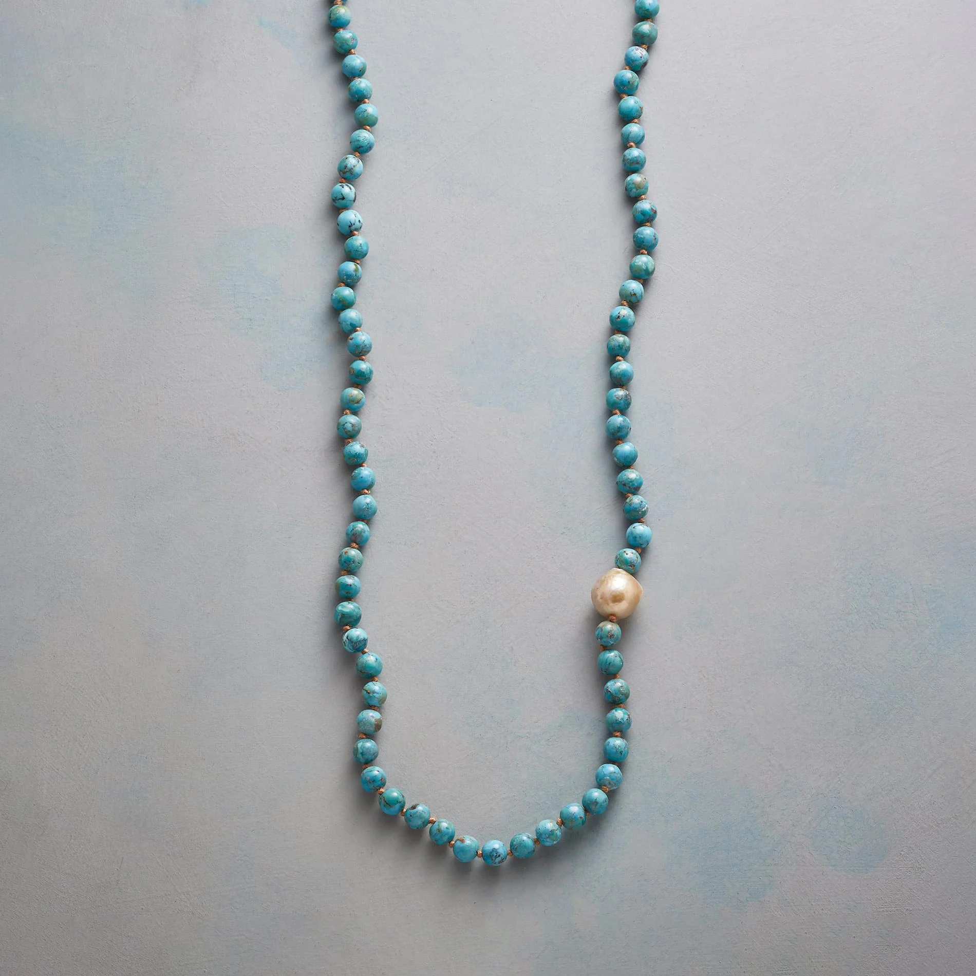 Horizon Line Necklace