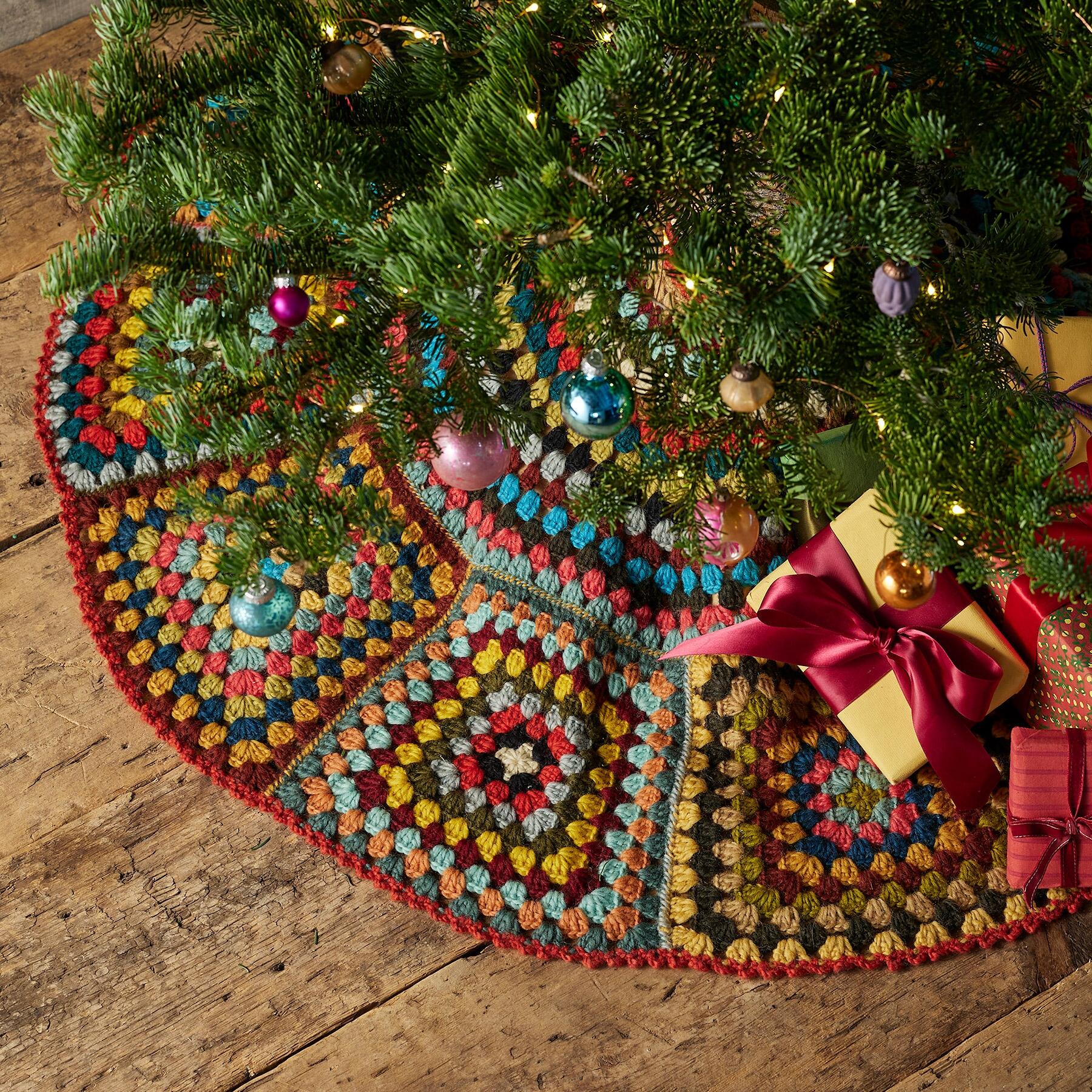 Welcome Home Tree Skirt