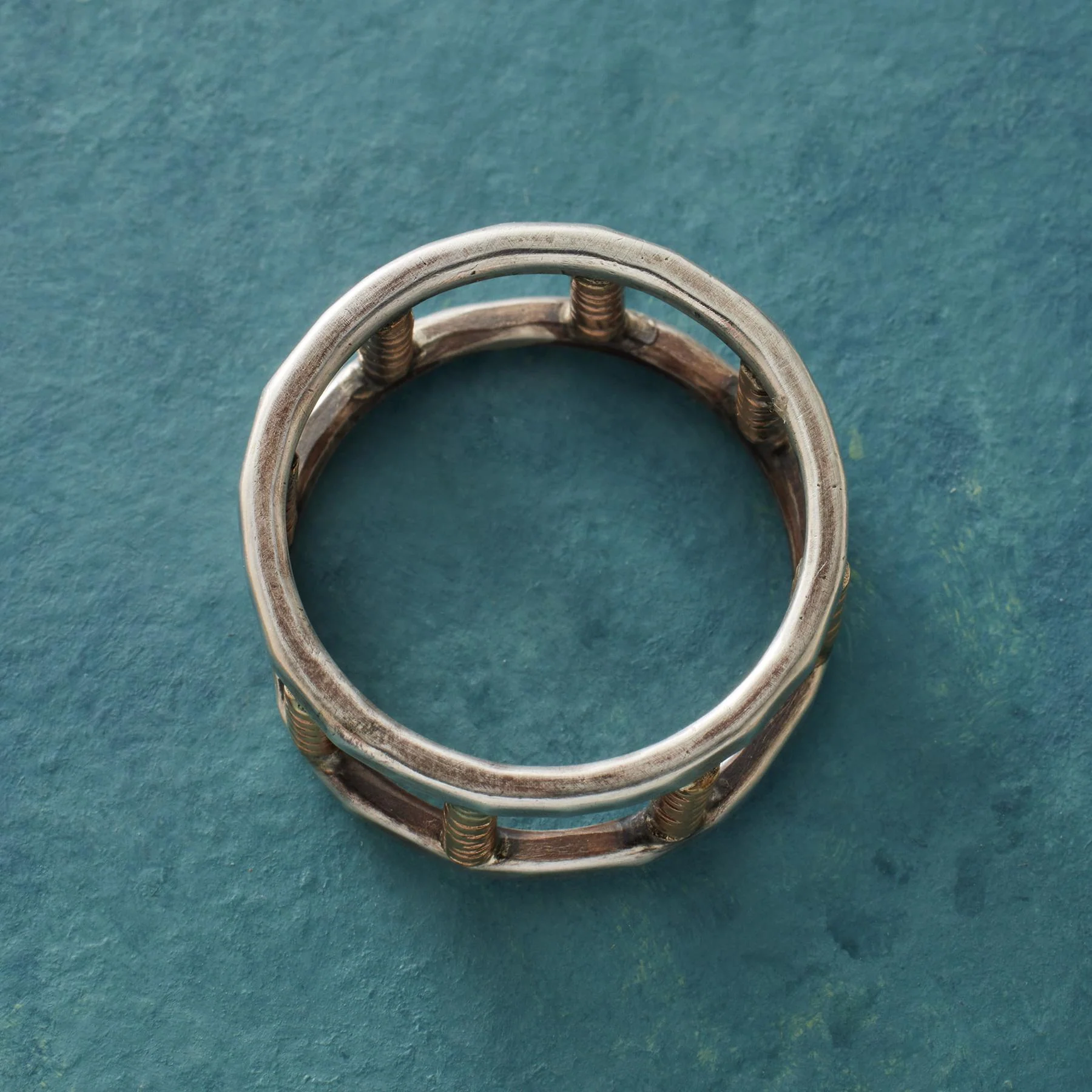 Rollaway Ring