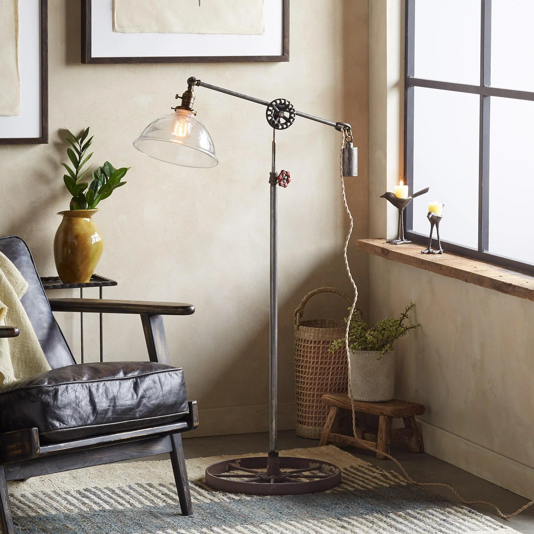 Concorda Floor Lamp